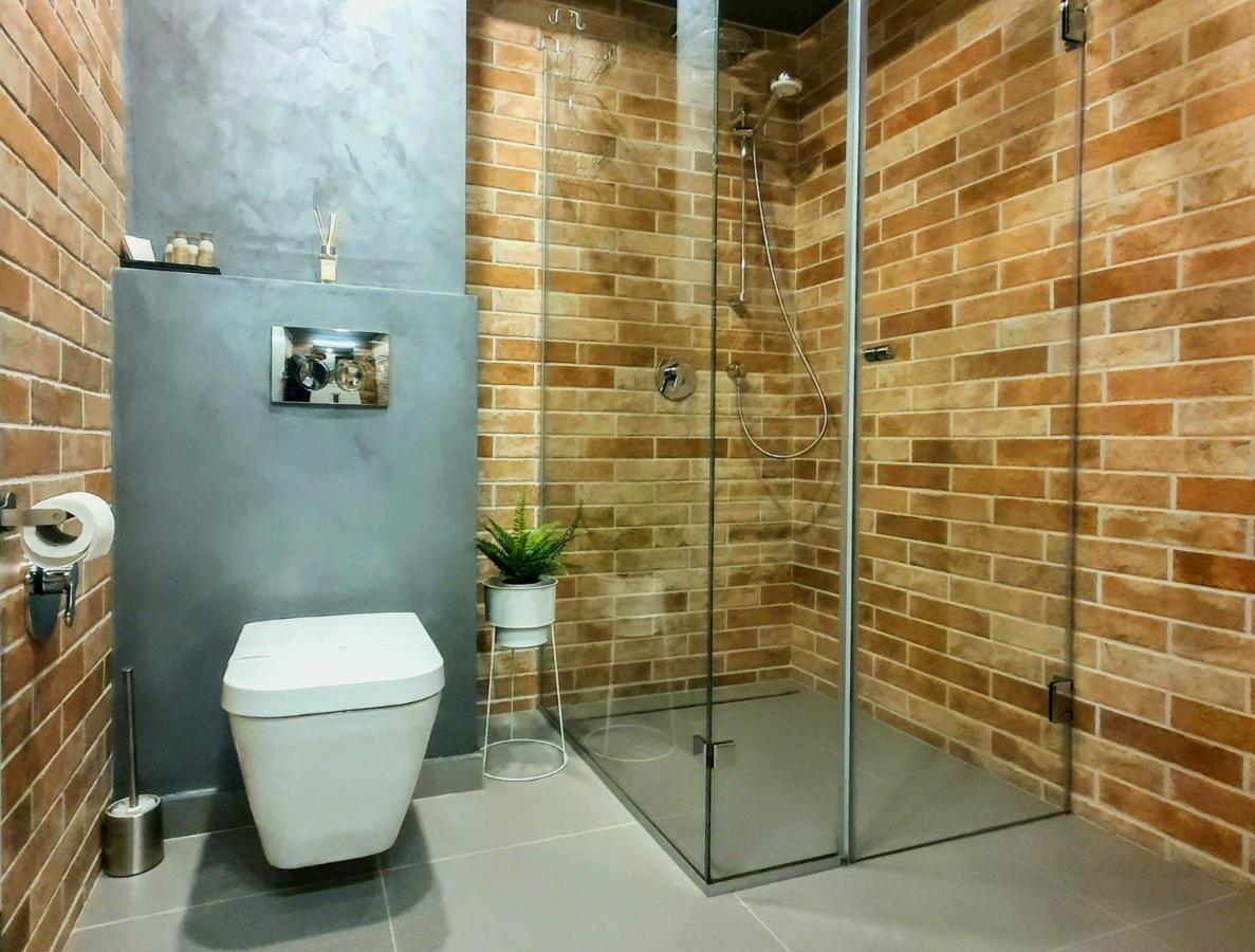 Eriss Studio Suite - Ozone Building Apartment Kaloşvar Dış mekan fotoğraf