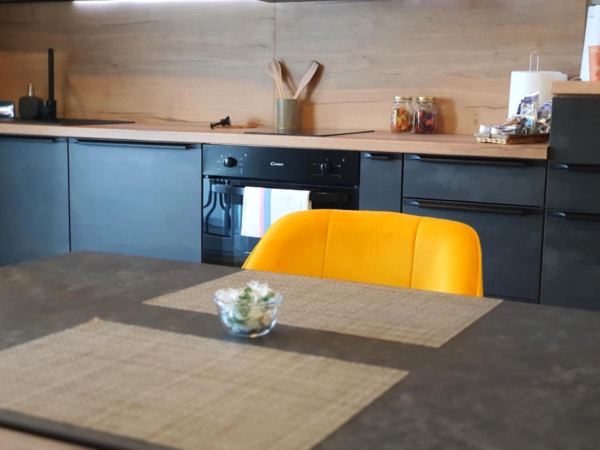 Eriss Studio Suite - Ozone Building Apartment Kaloşvar Dış mekan fotoğraf